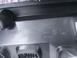 Dacia Sandero III Kita bagažinės apdailos detalė 769353508R