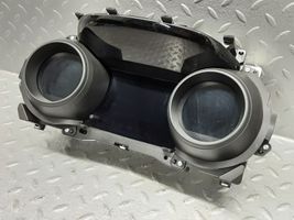 Toyota Yaris XP210 Tachimetro (quadro strumenti) 83800K0211