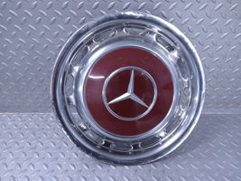 Mercedes-Benz 200 300 W123 R14-pölykapseli A1154010324