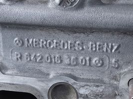 Mercedes-Benz R W251 Culata del motor R6420163601