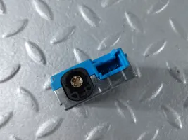 BMW X5 G05 USB socket connector 8711939