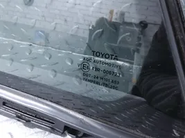 Toyota Avensis T270 Rear vent window glass QA1024757