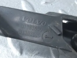 Volvo XC90 Grotelės apatinės (trijų dalių) 31383630