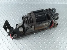 BMW 5 F10 F11 Compresseur / pompe à suspension pneumatique 6794465