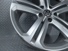 Volkswagen Touareg II R20 alloy rim 7P6601025AG