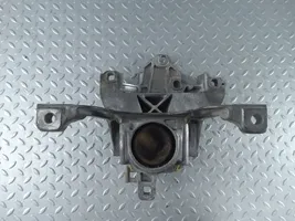 Mercedes-Benz A W177 Dzinēja spilvens A2472402700