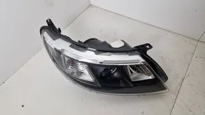 Saab 9-3 Ver2 Lampa przednia 12770150