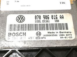 Volkswagen Touareg I Moottorin ohjainlaite/moduuli 070906016AA