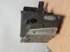 Audi A4 S4 B6 8E 8H Scatola del filtro dell’aria 058133837A