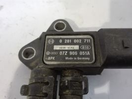 Volkswagen Touareg I Exhaust gas pressure sensor 0281002711