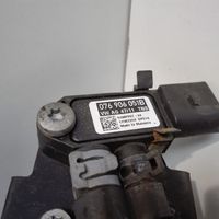 Volkswagen PASSAT B7 Sensore di pressione del carburante 076906051B