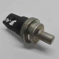 Audi A8 S8 D3 4E Sonde de température de liquide de refroidissement 269416