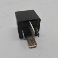 Nissan Pathfinder R51 Other relay 83BG14N089CA