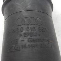 Audi A8 S8 D3 4E Tubo flessibile di aspirazione del compressore ad aria dello pneumatico 4E0616860