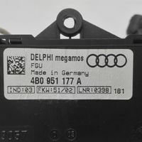 Audi A6 S6 C5 4B Capteur à ultrasons 4B0951117A