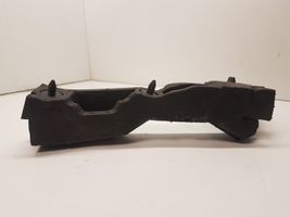 Audi RS4 Supporto/guarnizione in poliuretano espanso del parafango 8K0823722H