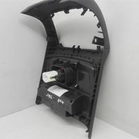 Audi RS4 Altri elementi della console centrale (tunnel) 8K0864376