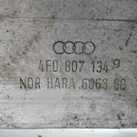 Audi A6 S6 C6 4F Priekšpusē bampera sija / balka 4F0807134