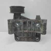 Audi A8 S8 D3 4E Support de générateur / alternateur 059903143K