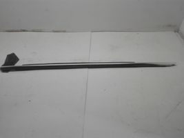 Audi A8 S8 D4 4H Rubber seal front door window/glass 4H0853283B