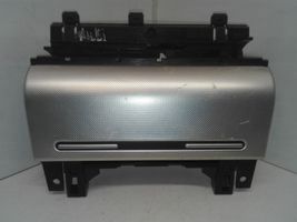 Audi A4 S4 B7 8E 8H Posacenere (anteriore) 8E0857951H