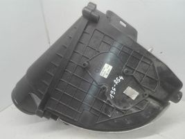 Audi RS4 Oro filtro dėžė 8T0190601