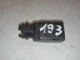 Audi A6 S6 C6 4F Ārējā temperatūras sensors 8Z0820535