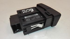 Audi Q3 8U Botón interruptor de luz de peligro 8U2941509A