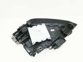 Audi Q2 - Lampa przednia 81A941034A