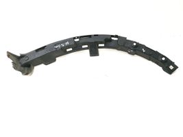 Audi A2 Supporto di montaggio del parafango 8Z0853863A