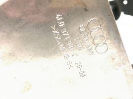 Audi Q7 4L Монтажный кронштейн для автономного отопителя (Webastos) 7L0819750E