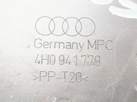 Audi A8 S8 D4 4H Rivestimento modanatura del faro posteriore 4H0941779