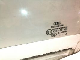 Audi RS4 Pagrindinis priekinių durų stiklas (keturdurio) DOT682M3250AS2