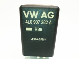 Audi A8 S8 D4 4H Glow plug pre-heat relay 4L0907282A