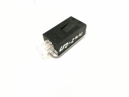 Audi A7 S7 4G Luce interna per portiera anteriore 4E0947415