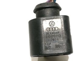 Audi A8 S8 D3 4E Porte ampoule de feu arrière 1J0973713