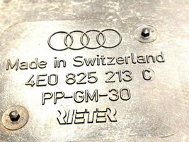 Audi A8 S8 D3 4E Plaque de protection de réservoir de carburant 4E0825213C