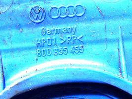 Audi A8 S8 D3 4E Ikkunanpesimen nestetankin täyttöputki 8D0955455