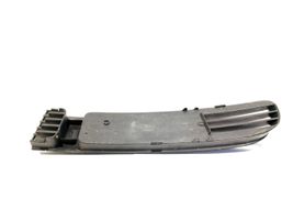 Volkswagen PASSAT B5 Grille inférieure de pare-chocs avant 3B0853078