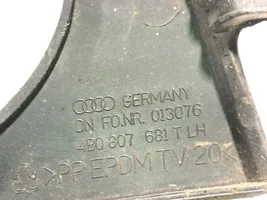 Audi A6 S6 C5 4B Priešrūkinio žibinto apdaila/ grotelės 4B0807681T