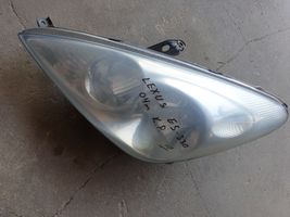 Lexus ES 250 - 300 - 330 Lampa przednia 