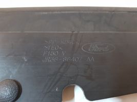 Ford Mustang VI Kita variklio skyriaus detalė JR3B8B407AA