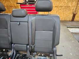 Volkswagen Tiguan Allspace Toisen istuinrivin istuimet SEATS