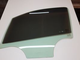 Buick Encore I Front door window glass four-door 95207984