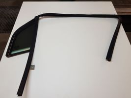 Buick Encore I Front door vent window glass four-door 43R000056