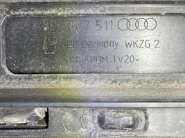 Audi A4 S4 B6 8E 8H Puskuri 8E5807511