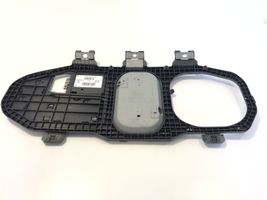 Mercedes-Benz R W251 Antennenverstärker Signalverstärker A2518202275