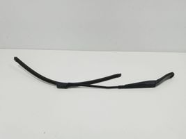 Volvo XC60 Front wiper blade arm 30753530