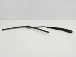 Volvo XC60 Front wiper blade arm 30753530