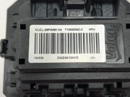 Citroen C4 II Lämpöpuhaltimen moottorin vastus T1000034Z